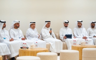 الصورة: عبدالرحمن آل صالح يستعرض تنافسية دبي بوصفها مركزاً مالياً عالمياً مرموقاً