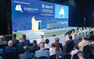 الصورة: مسؤولون: طموح دبي.. بناء أكبر مطار في العالم وتقديم أفضل تجربة للمسافرين