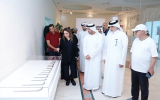 معرض «بينهما».. حروف عربية تحلق في فضاء النحت