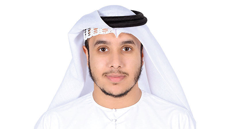 عبدالله أبوبكر: تعاون المدرسة والأسرة يؤدي دوراً أساسياً في تشجيع الطلبة ومتابعة تقدمهم، وتحويل موهبتهم إلى تعلّم مستمر وأثر ملموس في حياتهم.