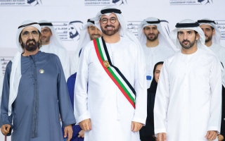 الصورة: محمد بن راشد: أخي محمد القرقاوي من رفقاء مسيرتي.. وتكريمه مستحق