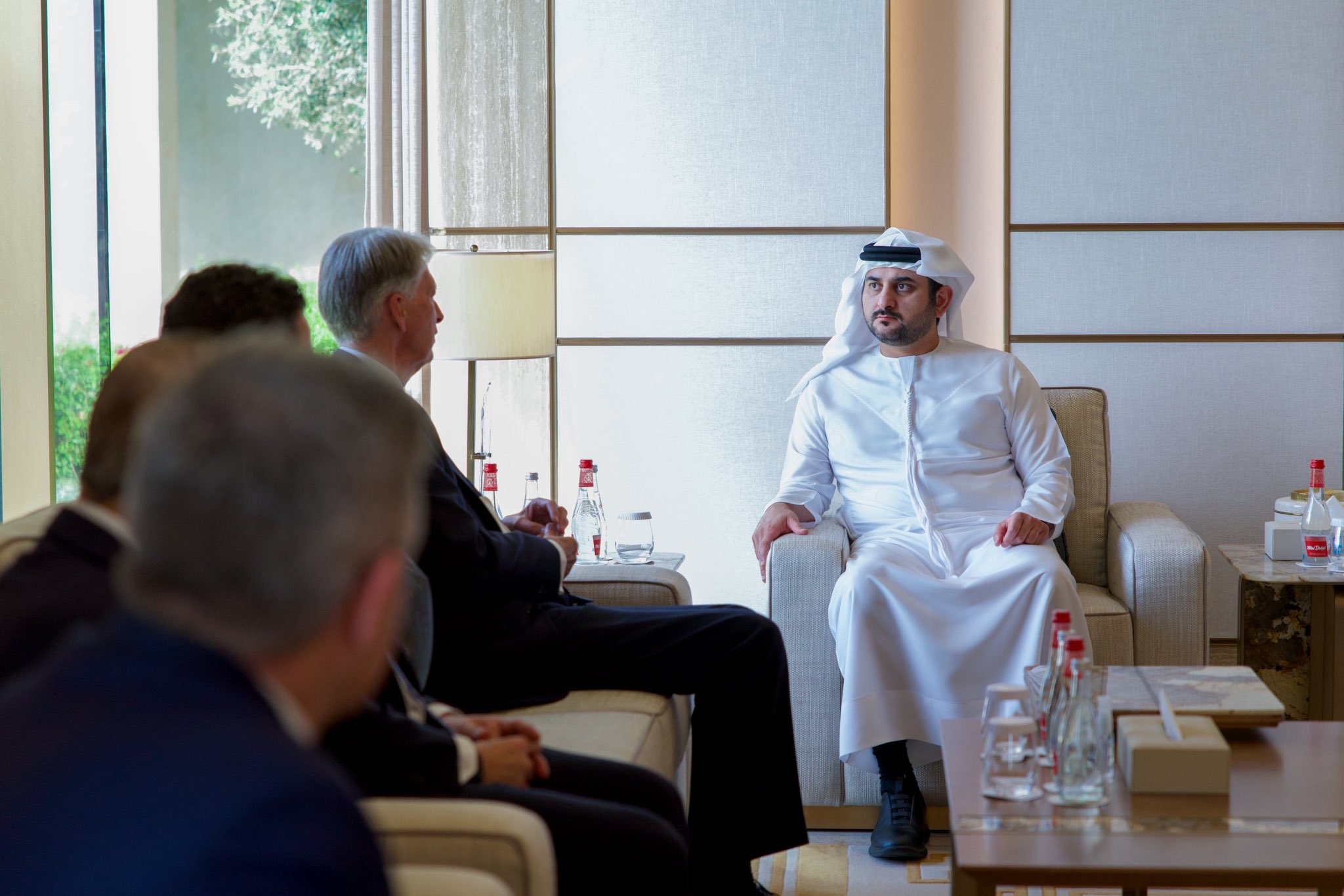 مكتوم بن محمد: منظومة دبي الاقتصادية متطورة وتتيح للمستثمرين والشركات العالمية فرص التخطيط والنمو مكتوم بن محمد: منظومة دبي الاقتصادية متطورة وتتيح للمستثمرين والشركات العالمية فرص التخطيط والنمو