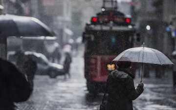 الصورة: تركيا.. أمطار غزيرة تغرق شوارع إسطنبول وتتسبب في تعليق الدراسة