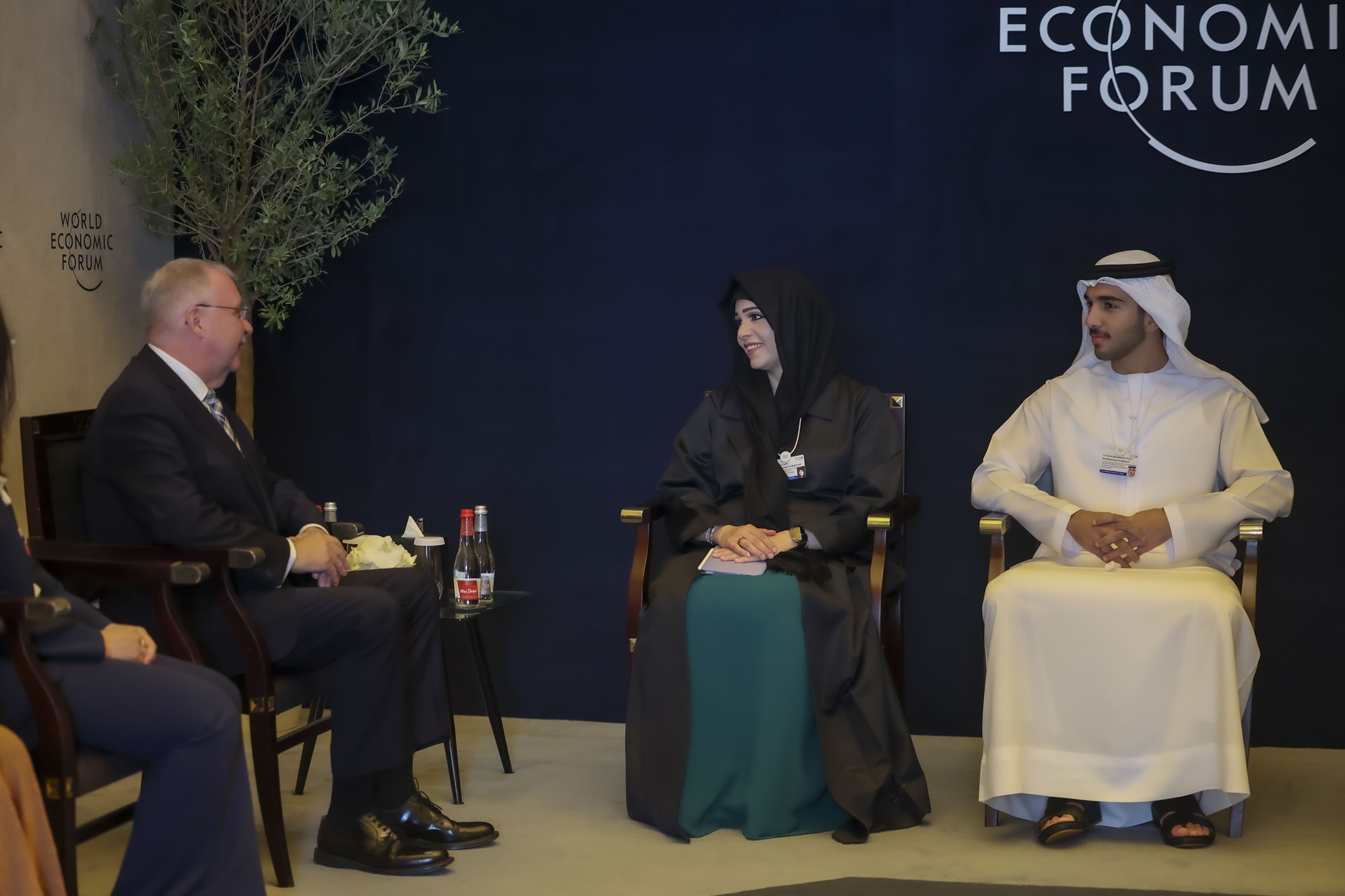 لطيفة بنت محمد: الإمارات رسخت برؤية قيادتها نهجاً يستثمر في الإنسان ويعزز الشراكات الدولية لطيفة بنت محمد: الإمارات رسخت برؤية قيادتها نهجاً يستثمر في الإنسان ويعزز الشراكات الدولية
