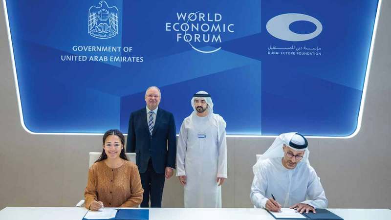 حمدان بن محمد: الإمارات شريك عالمي في صناعة المستقبل حمدان بن محمد: الإمارات شريك عالمي في صناعة المستقبل