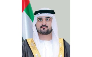 الصورة: مكتوم بن محمد: كفاءاتنا الوطنية تمثل الوطن باقتدار في إدارة القضايا الاقتصادية والمالية الدولية
