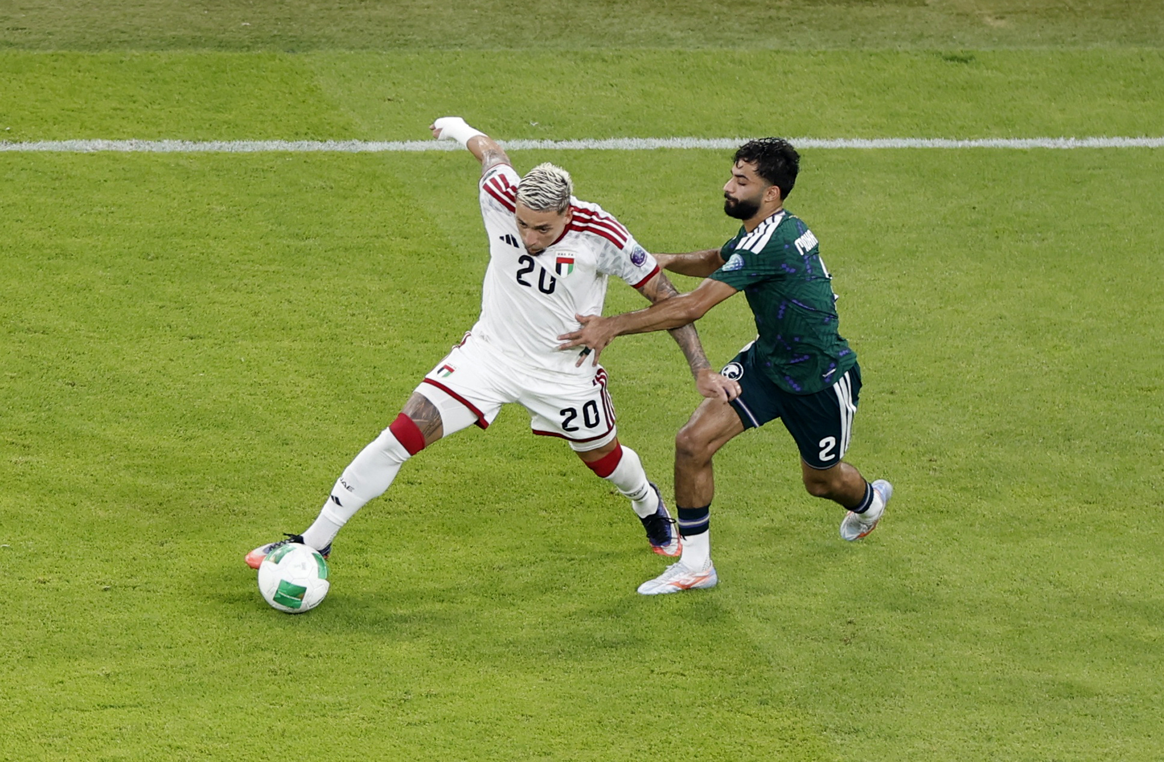 «وديّتان» للأبيض في نوفمبر استعداداً لكأس آسيا 2027