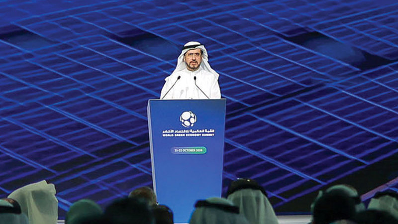 سعيد الطاير: من المتوقع أن تصل الاستثمارات العالمية في قطاع الطاقة إلى 3.4 تريليونات دولار في 2026، منها 2.2 تريليون دولار في الطاقة النظيفة.