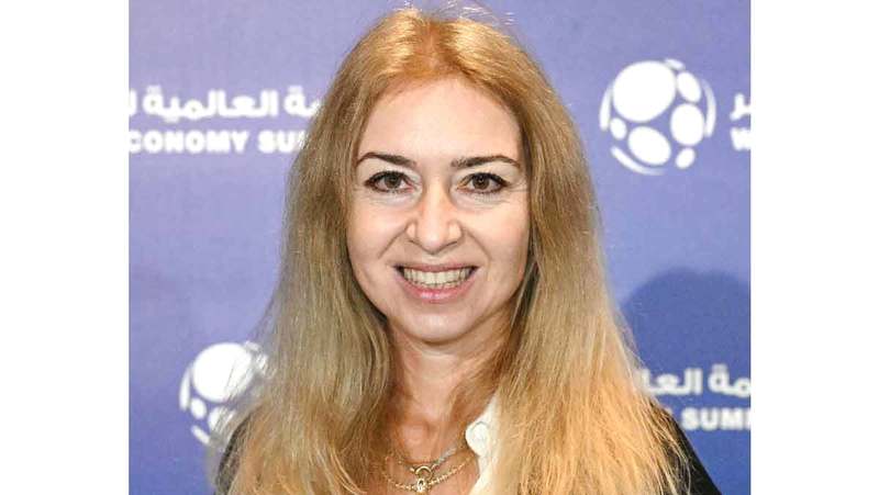 أنجيلا حمصي: من المهم أن تكون الطاقة النظيفة متاحة للجميع، وألا تقتصر على المجتمعات التي تمتلك بنية تحتية متطورة.