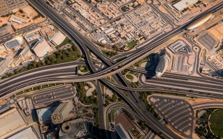 الصورة: &laquo;طرق دبي&raquo; تفتتح الجسر الأخير ضمن مشروع تطوير دوار المركز التجاري الجمعة المقبل