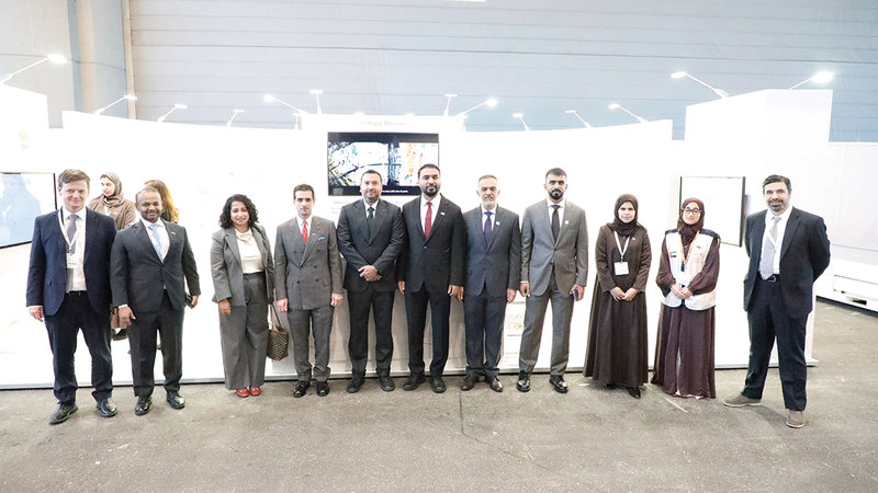 وكالة الإمارات للمساعدات الدولية تدعم العائدين إلى أفغانستان بـ 3 ملايين دولار وكالة الإمارات للمساعدات الدولية تدعم العائدين إلى أفغانستان بـ 3 ملايين دولار