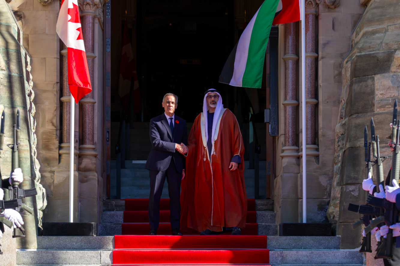 ولي عهد أبوظبي ورئيس وزراء كندا يبحثان سُبل تعزيز الشراكة الاستراتيجية وتوسيع آفاق التعاون بين البلدين ولي عهد أبوظبي ورئيس وزراء كندا يبحثان سُبل تعزيز الشراكة الاستراتيجية وتوسيع آفاق التعاون بين البلدين