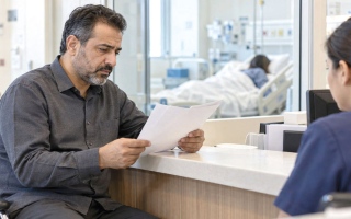 الصورة: مستشفى خاص يطالب بـ 2.3 مليون درهم فاتورة علاج مريضة