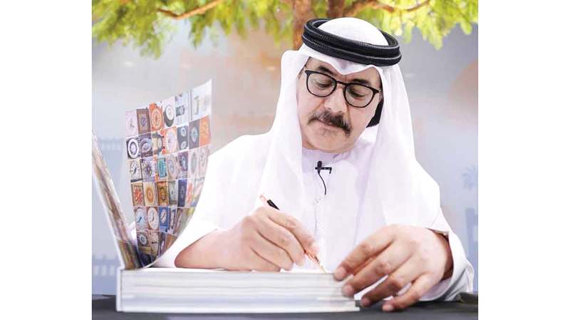 ناصر الظاهري: كان علي بن حسن بطلاً وصاحب قوة خارقة، وأتيحت لي الفرصة لأرى بعض عروضه عندما كنت صغيراً.