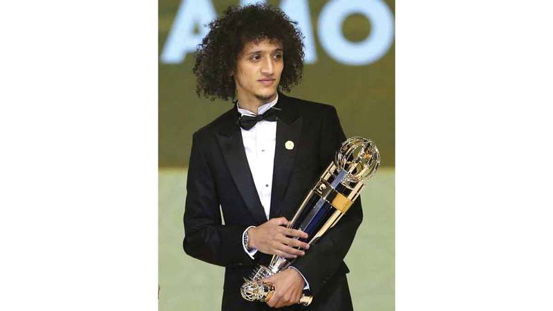 عمر عبدالرحمن &laquo;عموري&raquo; تُوج بجائزة أفضل لاعب في آسيا عام 2016. أرشيفية
