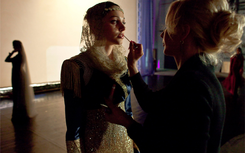 لمسة جمال نهائية-رويترز