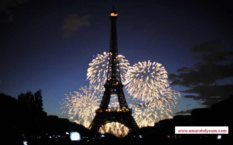 إحتفالات فرنسية بيوم الباستيل أو الاستقلال. أ ب