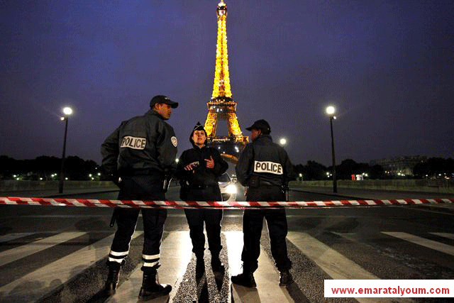 قامت الشرطة الفرنسية باخلاء برج "ايفل"، بعد انذار بوجود قنبلة، اثر اتصال من مجهول، وهذا هو رابع تهديد ، خلال أربعة أسابيع. ولكن البحث لم يسفر عن نتيجة.ا.ب