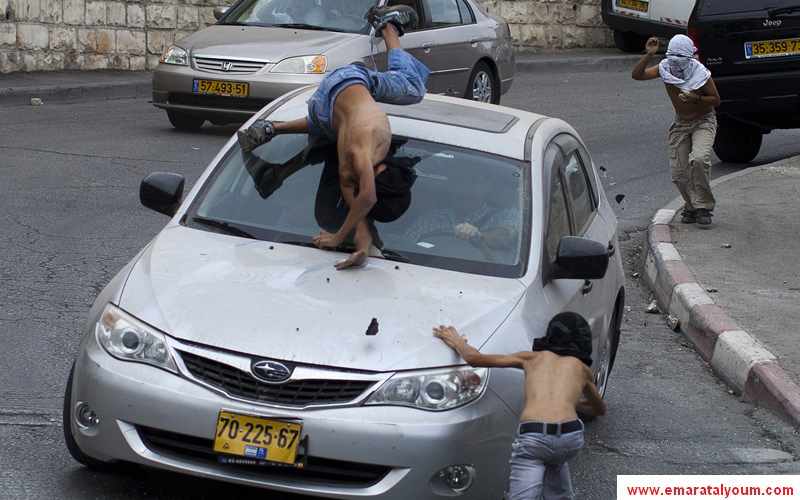 تعتقل الشرطة الإسرائيلية منذ السبت الماضي، الفتى الفلسطينيي الذي دهسه مستوطن يهودي بسيارته في القدس الشرقية-أ.ف.ب