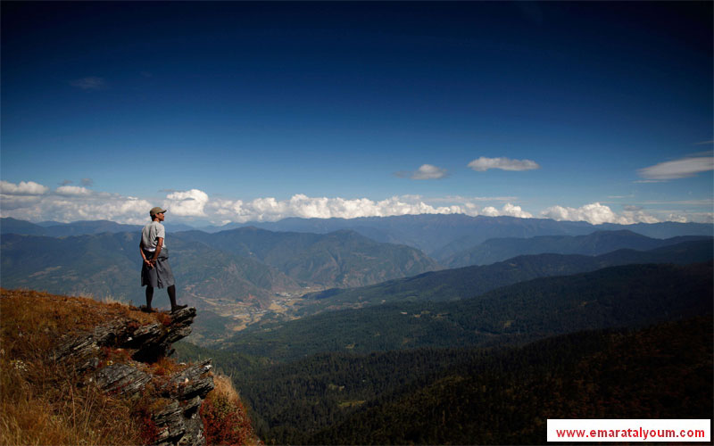 جبال مملكة بوتان تتهيأ لقدوم الليل. أ ف ب