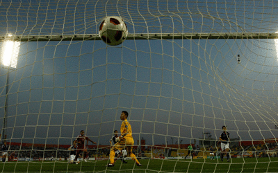 لقطات من مباراة الأردن واليابان. أب / أ ف ب/ رويترز