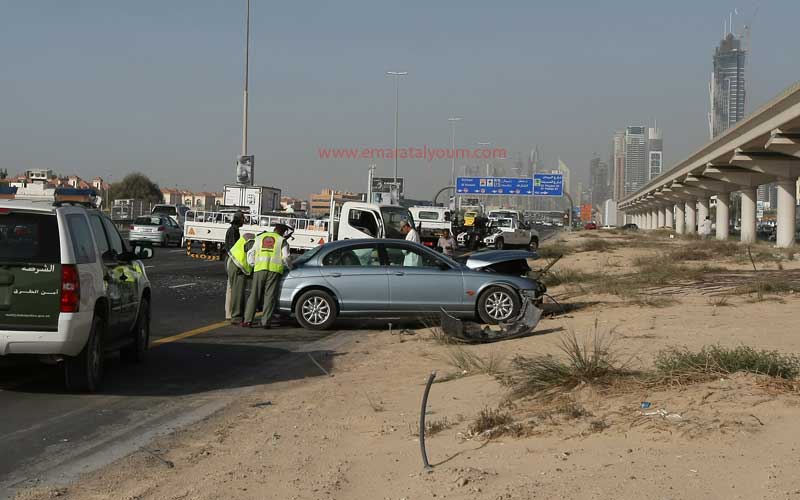شهد شارع الشيخ زايد يوم أمس الأربعاء حادثا اشتركت فيه أربع سيارات. الصور بعدسة دينيس مالاري