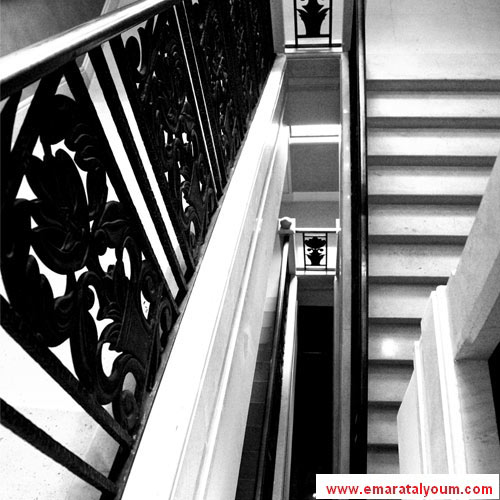 داخل فندق ميناء السلام في دبي.