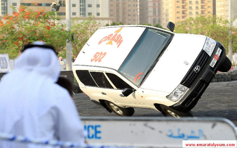 نظم اتحاد الإمارات لرياضة السيارات والدراجات النارية بالتعاون مع توب سبيد، فعاليات معرض الشرق الأوسط للسيارات المعدلة 2011 وبطولة السباقات الاستعراضية (الدراغ ريس) في مركز إكسبو الشارقة-تصوير: باتريك كاستيلو