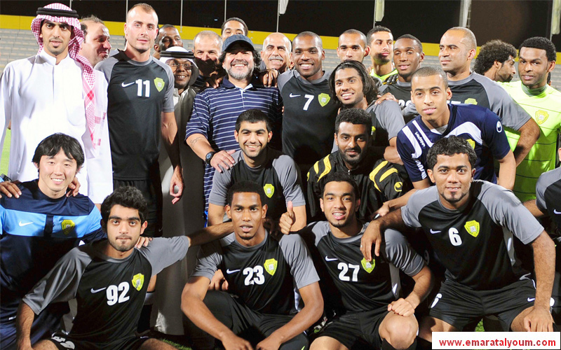 لاعبو "الفهود" رحبوا بمارادونا-أ.ف.ب