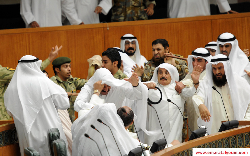 ودبت الفوضى في المجلس-أ.ف.ب