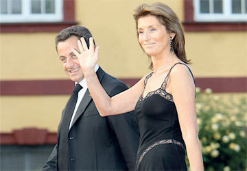 سيسيليا قالت عن زوجها السابق إنه طفل مدلل. 	 أ.ب