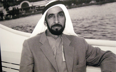 المعرض ضم صورا نادرة من زيارات المغفور له الشيخ زايد إلى سويسرا.     وام