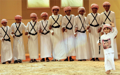 الطفل زايد الشامسي أصغر متسابق مشارك في الحلقة الثالثة من الميدان للصغار.   من المصدر