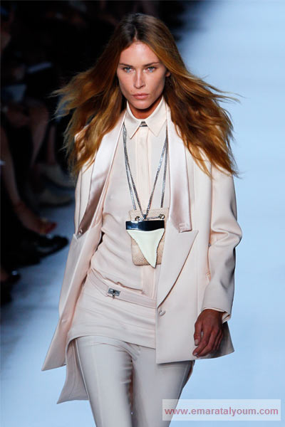 دار أزياء تشيفنشي. غيتي