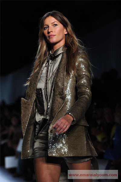 دار تشيفنشي للأزياء. غيتي