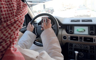 الصورة: &laquo; مرور رأس الخيمة &raquo; تنضمّ إلى حملة &laquo; أتعهد &raquo;