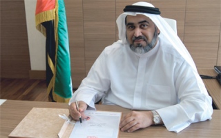 الصورة: &laquo;الوطني للإحصاء&raquo; يوقع على وثيقة &laquo;أتعهد&raquo;