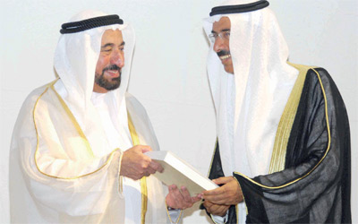 اطلق رئيس المجلس الوطني الاتحادي الأديب محمد المر كتابه الخاص، بعنوان  &laquo;إبداعات من الإمارات &raquo;.