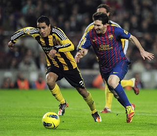 ميسي يتربع على عرش الهدافين حتى جولة أمس. أ ف ب