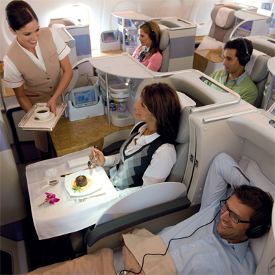«طيران الإمارات» تمنح خصومات بنسبة 25٪ على تذاكر السفر
