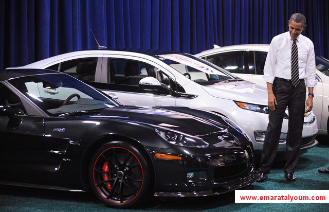 وحيرة اوباما في معرض السيارات .