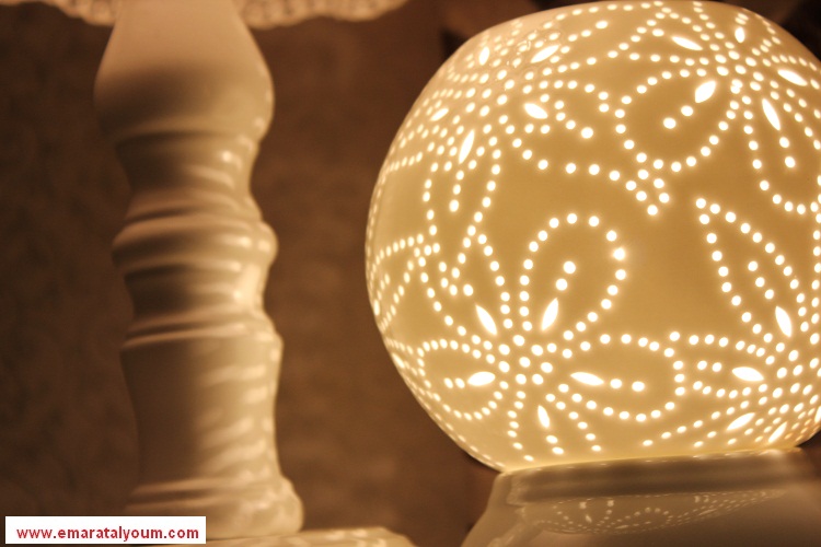 عدسة القارئة موزة المزروعي