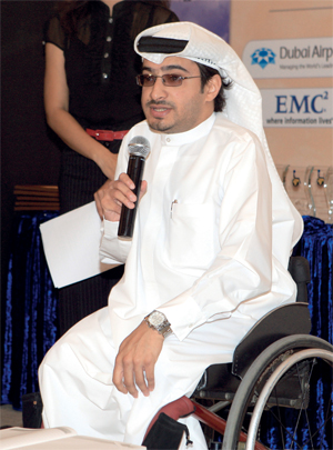 ماجد العصيمي قهر إعاقته الجسدية بالرياضة. 	الإمارات اليوم