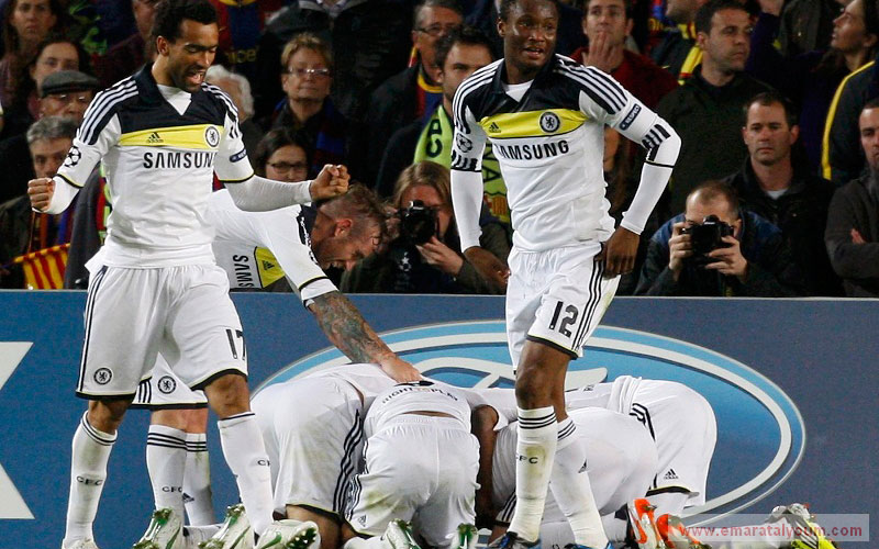 فرحة "تشيلساوية" بالنصر في معقل الخصوم والتأهل إلى نهائي الأبطال. رويترز