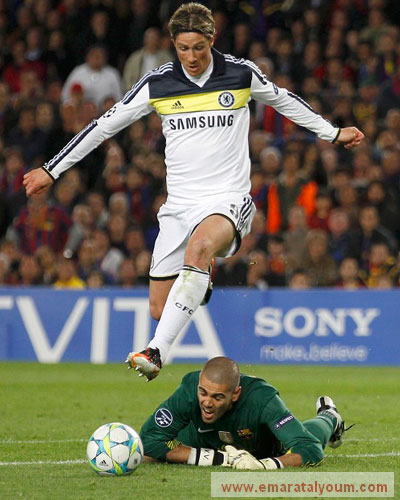 ووسط محاولات برشلونة لتسجيل هدف ثالث يؤهلهم إلى النهائي، سرق توريس الكرة وذهب في طريقه للمرمى البرشلوني بينما سقط الحارس فالديز وهو لاحول له ولا قوة. رويترز