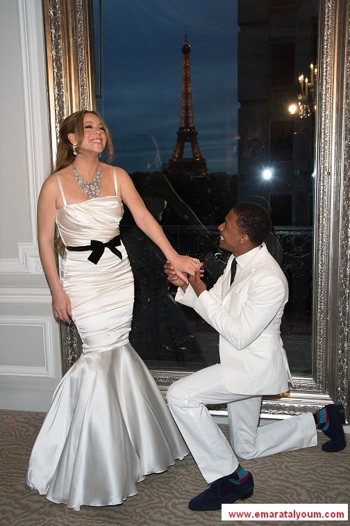 احتفلت المغنية ماريا كاري، والمغني نيك كانون، بالذكرى الرابعة لزواجهما بتجديد عهود الزواج في باريس-رويترز