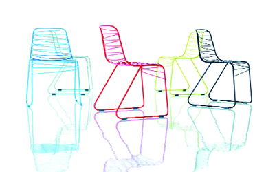 نماذج من تصاميم الكراسي. د.ب.أ