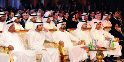 محمد بن راشد نوّه بدور الشباب في عملية التغيير.	 وام