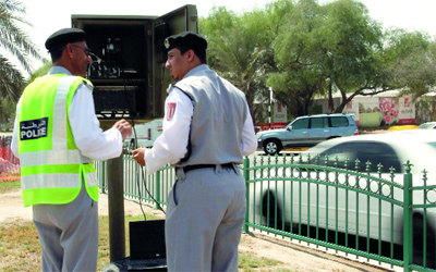 شركات برمجة كبيرة طورت العديـــــــــــــــــــــــــــــــــــــد من برامج رصد مواقع الرادارات.	أرشيفية