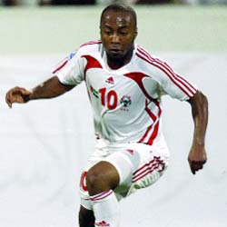 إسماعيل مطر.